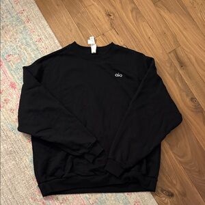 black Alo accolade crew neck